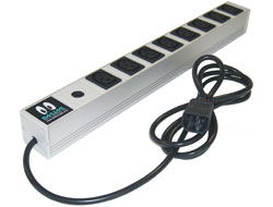 ONLINE USV Steckdosenleiste (Rack - einbaufähig) - Eingabe, Eingang IEC 60320 C20 - Ausgangsanschlüsse: 9 (IEC 60320 C19)1U - 48.3 cm (19") - 3 m Schnur - Hellgrau - RAL 7035