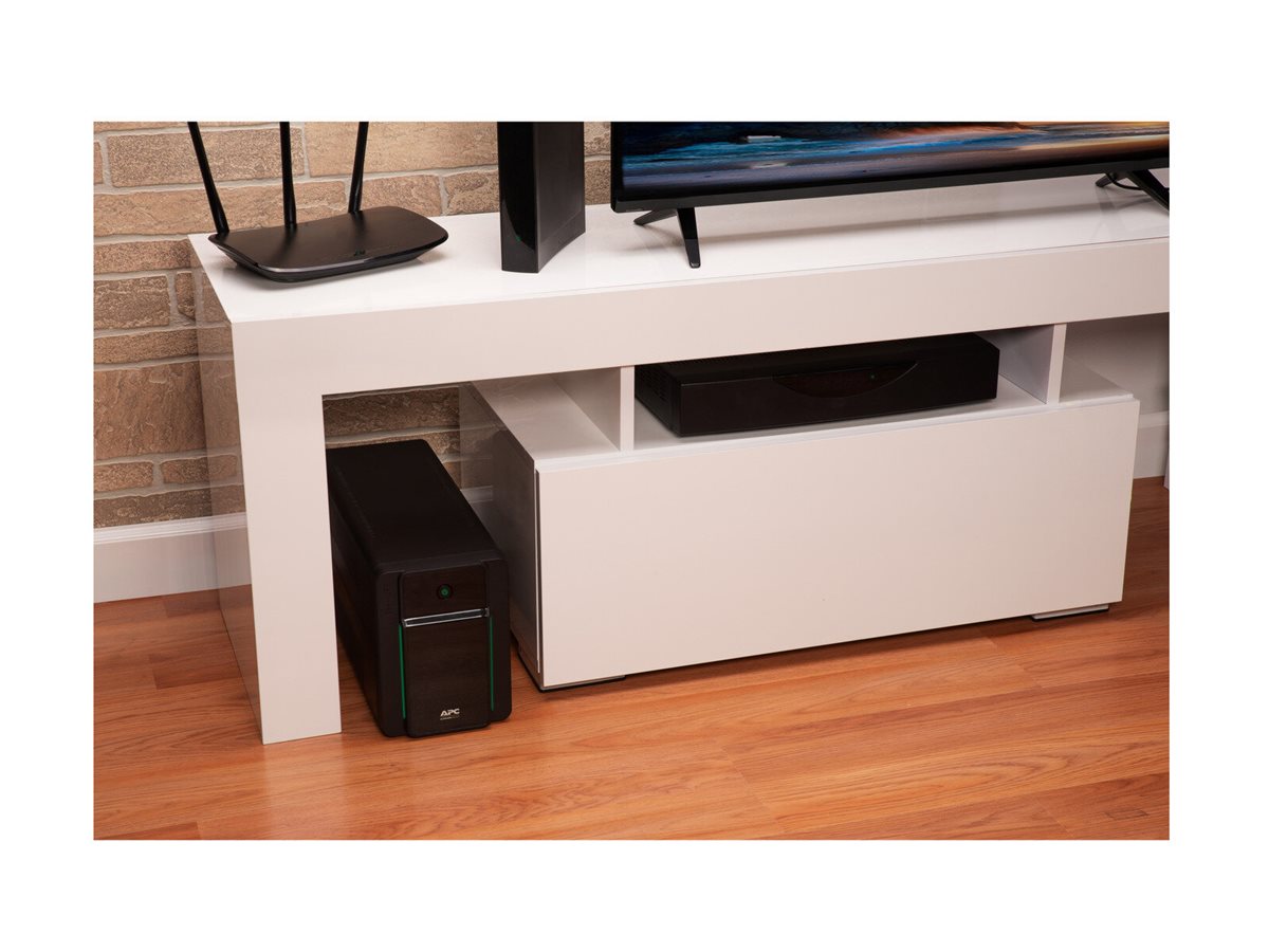 APC Easy UPS BVX Series BVX1600LI - USV - Wechselstrom220-240 V - 900 Watt - 1600 VA - 7 Ah - Ausgangsanschlüsse: 6